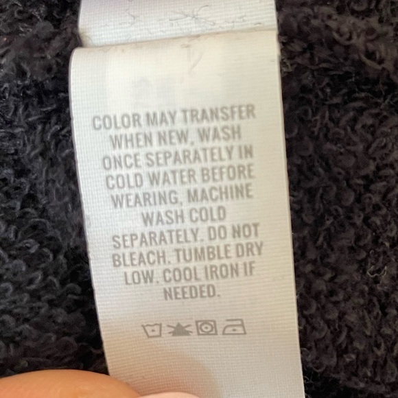 Aerie Offline by American Eagle Ribbed V Neck Hoodie Sweatshirt in Black - Picture 10 of 12